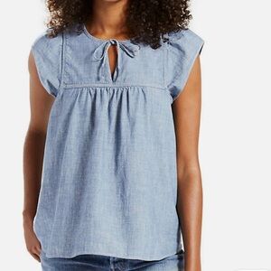 💰 Levi's denim baby doll Tie-Front Blouse